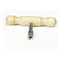 Thumbnail van Lenzner T-Model tuning key for Zither 4,5 x 4,5 mm quadratic